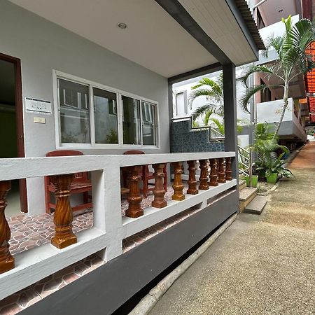 Me Mee Place & Tour Krabi Ao Nang المظهر الخارجي الصورة